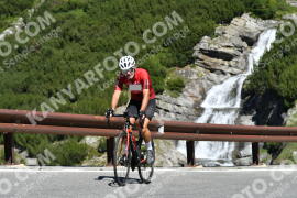 Photo #2289203 | 12-07-2022 10:49 | Passo Dello Stelvio - Waterfall curve BICYCLES