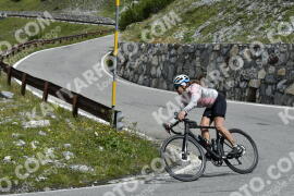 Photo #3664017 | 30-07-2023 11:33 | Passo Dello Stelvio - Waterfall curve BICYCLES