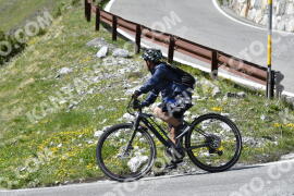 Photo #2084724 | 04-06-2022 15:38 | Passo Dello Stelvio - Waterfall curve BICYCLES