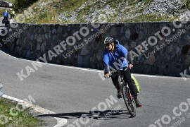 Photo #2727564 | 24-08-2022 10:41 | Passo Dello Stelvio - Waterfall curve BICYCLES