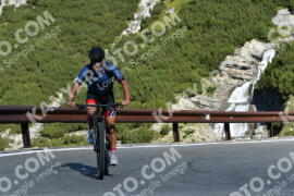 Photo #2620833 | 13-08-2022 10:05 | Passo Dello Stelvio - Waterfall curve BICYCLES