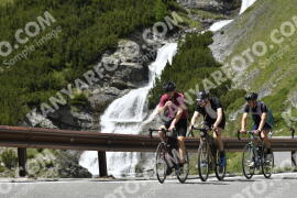Photo #3214380 | 24-06-2023 14:15 | Passo Dello Stelvio - Waterfall curve BICYCLES