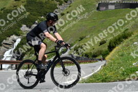 Photo #2176073 | 23-06-2022 11:00 | Passo Dello Stelvio - Waterfall curve BICYCLES