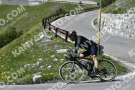 Photo #3235324 | 25-06-2023 15:42 | Passo Dello Stelvio - Waterfall curve BICYCLES