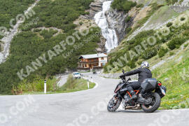 Photo #2078493 | 31-05-2022 12:20 | Passo Dello Stelvio - Waterfall curve