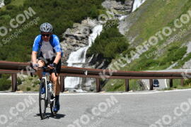 Photo #2176593 | 23-06-2022 11:50 | Passo Dello Stelvio - Waterfall curve BICYCLES