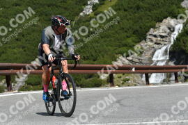 Photo #2416354 | 27-07-2022 10:40 | Passo Dello Stelvio - Waterfall curve BICYCLES
