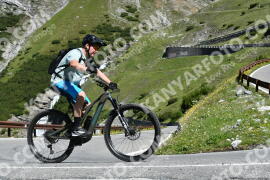 Photo #2217696 | 02-07-2022 10:43 | Passo Dello Stelvio - Waterfall curve BICYCLES