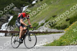 Photo #2180112 | 24-06-2022 14:55 | Passo Dello Stelvio - Waterfall curve BICYCLES