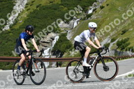 Photo #2504265 | 04-08-2022 11:12 | Passo Dello Stelvio - Waterfall curve BICYCLES