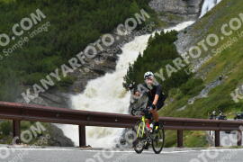 Foto #3928472 | 17-08-2023 12:38 | Passo Dello Stelvio - Waterfall Kehre BICYCLES