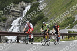 Photo #3557818 | 23-07-2023 11:49 | Passo Dello Stelvio - Waterfall curve BICYCLES
