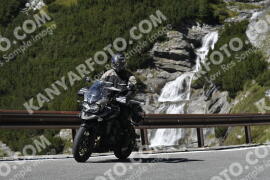 Photo #2731237 | 24-08-2022 13:44 | Passo Dello Stelvio - Waterfall curve
