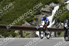 Photo #3200959 | 23-06-2023 12:32 | Passo Dello Stelvio - Waterfall curve BICYCLES
