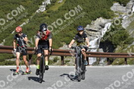 Photo #2767023 | 28-08-2022 10:15 | Passo Dello Stelvio - Waterfall curve BICYCLES