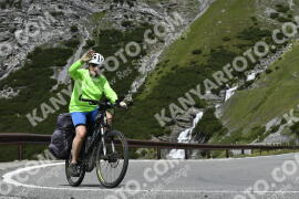 Photo #3547148 | 22-07-2023 11:50 | Passo Dello Stelvio - Waterfall curve BICYCLES