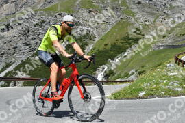 Photo #2207856 | 30-06-2022 11:38 | Passo Dello Stelvio - Waterfall curve BICYCLES