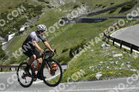Photo #3171613 | 19-06-2023 10:31 | Passo Dello Stelvio - Waterfall curve BICYCLES