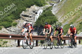 Photo #2398900 | 25-07-2022 10:59 | Passo Dello Stelvio - Waterfall curve BICYCLES