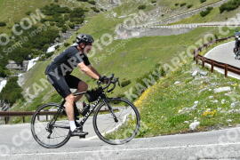 Photo #2198447 | 26-06-2022 13:23 | Passo Dello Stelvio - Waterfall curve BICYCLES
