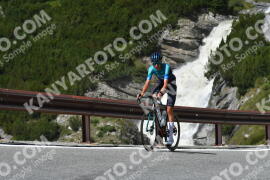 Photo #4055167 | 24-08-2023 13:16 | Passo Dello Stelvio - Waterfall curve BICYCLES