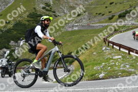 Photo #2462253 | 31-07-2022 10:46 | Passo Dello Stelvio - Waterfall curve BICYCLES