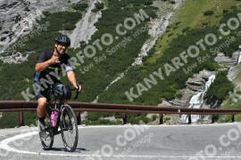 Photo #2353012 | 19-07-2022 11:29 | Passo Dello Stelvio - Waterfall curve BICYCLES