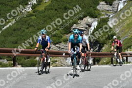 Photo #2543765 | 08-08-2022 11:07 | Passo Dello Stelvio - Waterfall curve BICYCLES