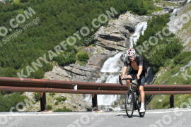 Photo #2399118 | 25-07-2022 11:13 | Passo Dello Stelvio - Waterfall curve BICYCLES