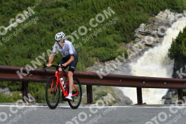 Photo #3925137 | 17-08-2023 09:56 | Passo Dello Stelvio - Waterfall curve BICYCLES