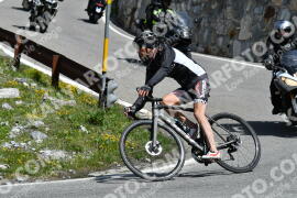 Foto #2137299 | 17-06-2022 11:21 | Passo Dello Stelvio - Waterfall Kehre BICYCLES