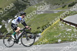 Foto #3283914 | 29-06-2023 12:04 | Passo Dello Stelvio - Waterfall Kehre BICYCLES