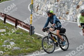Photo #2356800 | 19-07-2022 15:21 | Passo Dello Stelvio - Waterfall curve BICYCLES