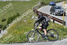 Fotó #3608762 | 28-07-2023 14:24 | Passo Dello Stelvio - Vízesés kanyar Bicajosok