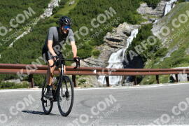 Photo #2317766 | 16-07-2022 10:07 | Passo Dello Stelvio - Waterfall curve BICYCLES