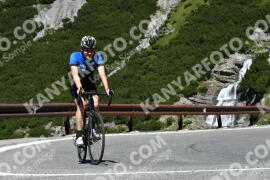 Foto #2288998 | 12-07-2022 11:21 | Passo Dello Stelvio - Waterfall Kehre BICYCLES