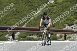 Fotó #3361202 | 05-07-2023 11:14 | Passo Dello Stelvio - Vízesés kanyar Bicajosok
