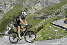 Photo #3253320 | 27-06-2023 10:30 | Passo Dello Stelvio - Waterfall curve BICYCLES