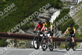 Photo #4055069 | 24-08-2023 13:13 | Passo Dello Stelvio - Waterfall curve BICYCLES