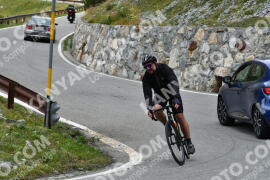 Photo #2683374 | 17-08-2022 13:10 | Passo Dello Stelvio - Waterfall curve BICYCLES