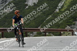 Photo #2172945 | 21-06-2022 13:10 | Passo Dello Stelvio - Waterfall curve BICYCLES