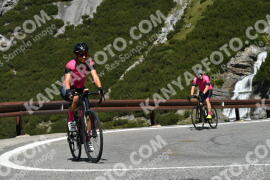 Photo #2147802 | 18-06-2022 11:01 | Passo Dello Stelvio - Waterfall curve BICYCLES
