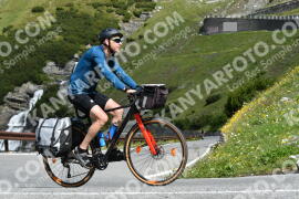 Photo #2202672 | 27-06-2022 10:44 | Passo Dello Stelvio - Waterfall curve BICYCLES