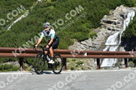 Photo #2430786 | 29-07-2022 10:28 | Passo Dello Stelvio - Waterfall curve BICYCLES