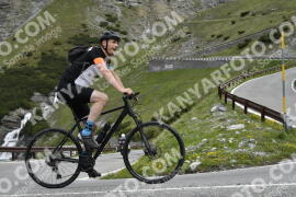 Photo #2131103 | 16-06-2022 10:34 | Passo Dello Stelvio - Waterfall curve BICYCLES