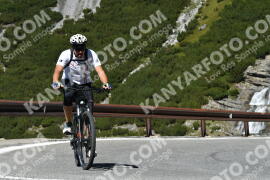 Photo #2699446 | 21-08-2022 11:48 | Passo Dello Stelvio - Waterfall curve BICYCLES