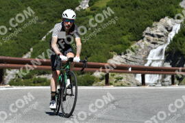 Photo #2319820 | 16-07-2022 10:53 | Passo Dello Stelvio - Waterfall curve BICYCLES