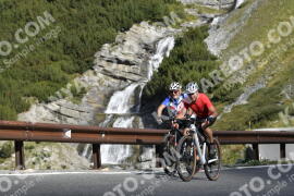 Photo #2751005 | 26-08-2022 09:49 | Passo Dello Stelvio - Waterfall curve BICYCLES