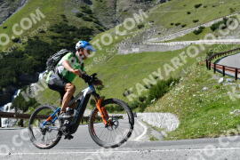 Photo #2298282 | 13-07-2022 16:34 | Passo Dello Stelvio - Waterfall curve BICYCLES