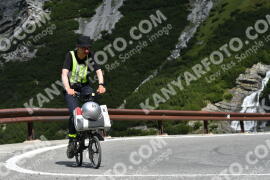 Photo #2306901 | 15-07-2022 10:22 | Passo Dello Stelvio - Waterfall curve BICYCLES